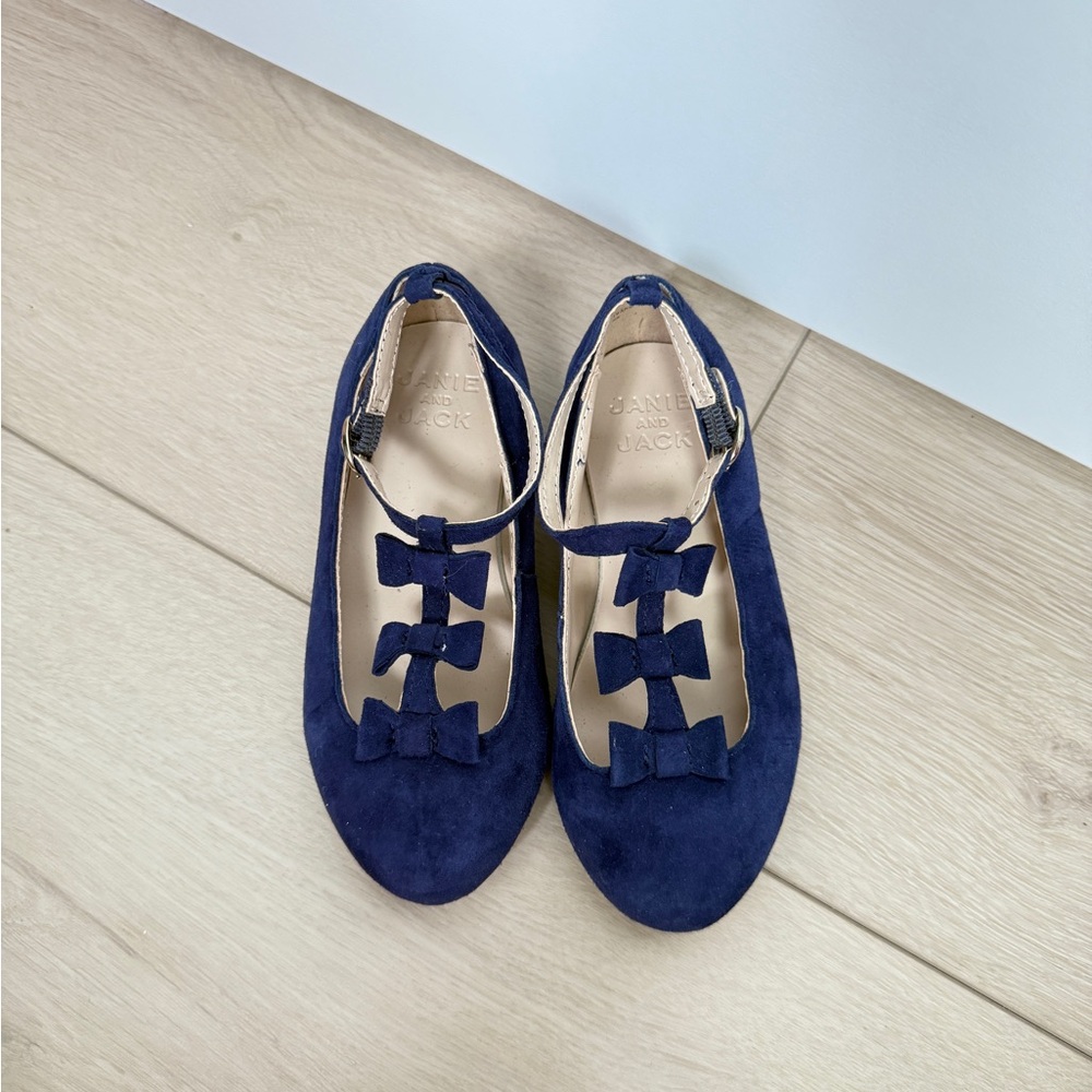 Janie and Jack Navy Blue Velvet Toddler Shoes with Bow Accents